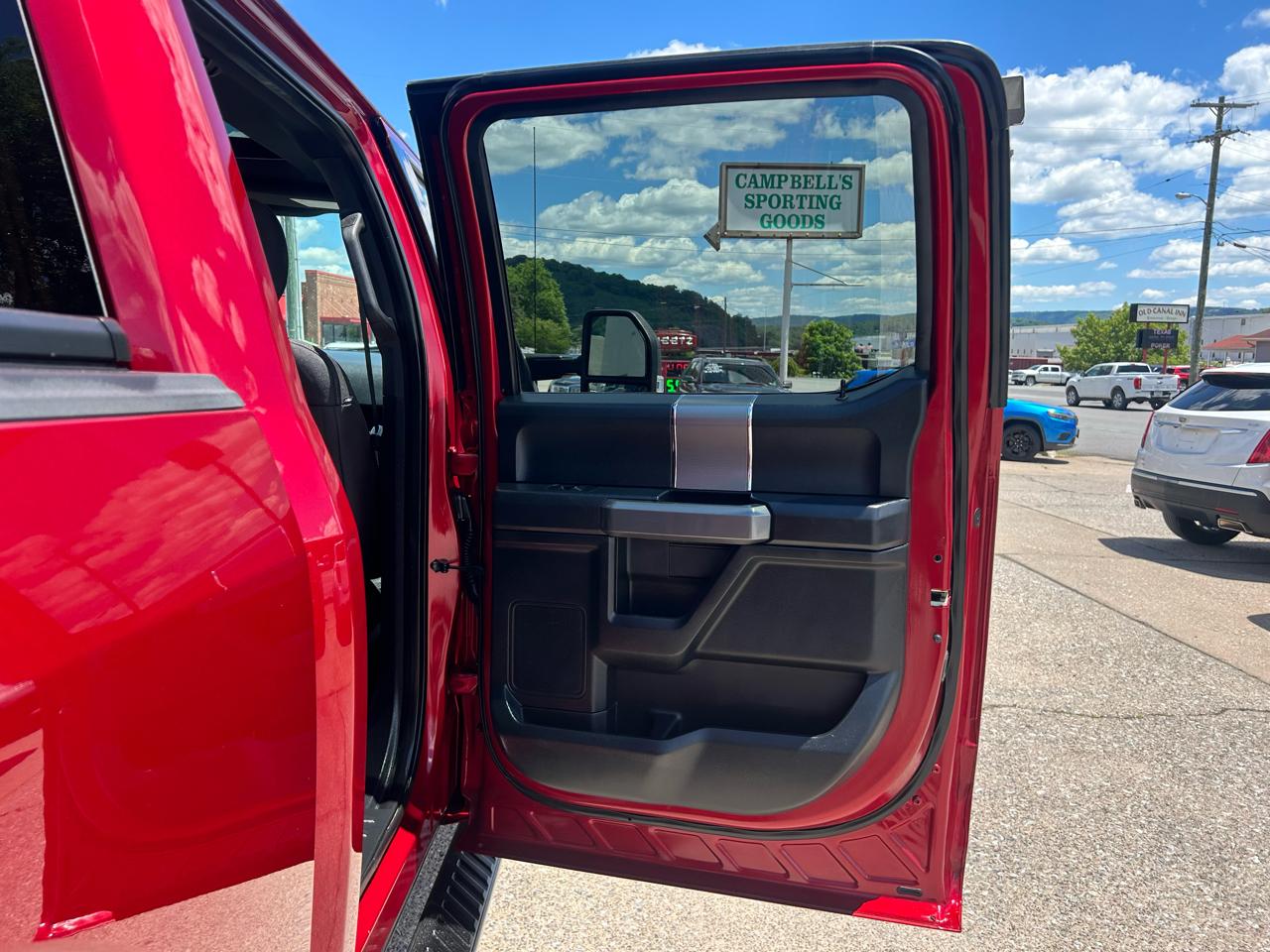 Ford F-150 XLT SuperCrew 5.5-ft. Bed 4WD 2016