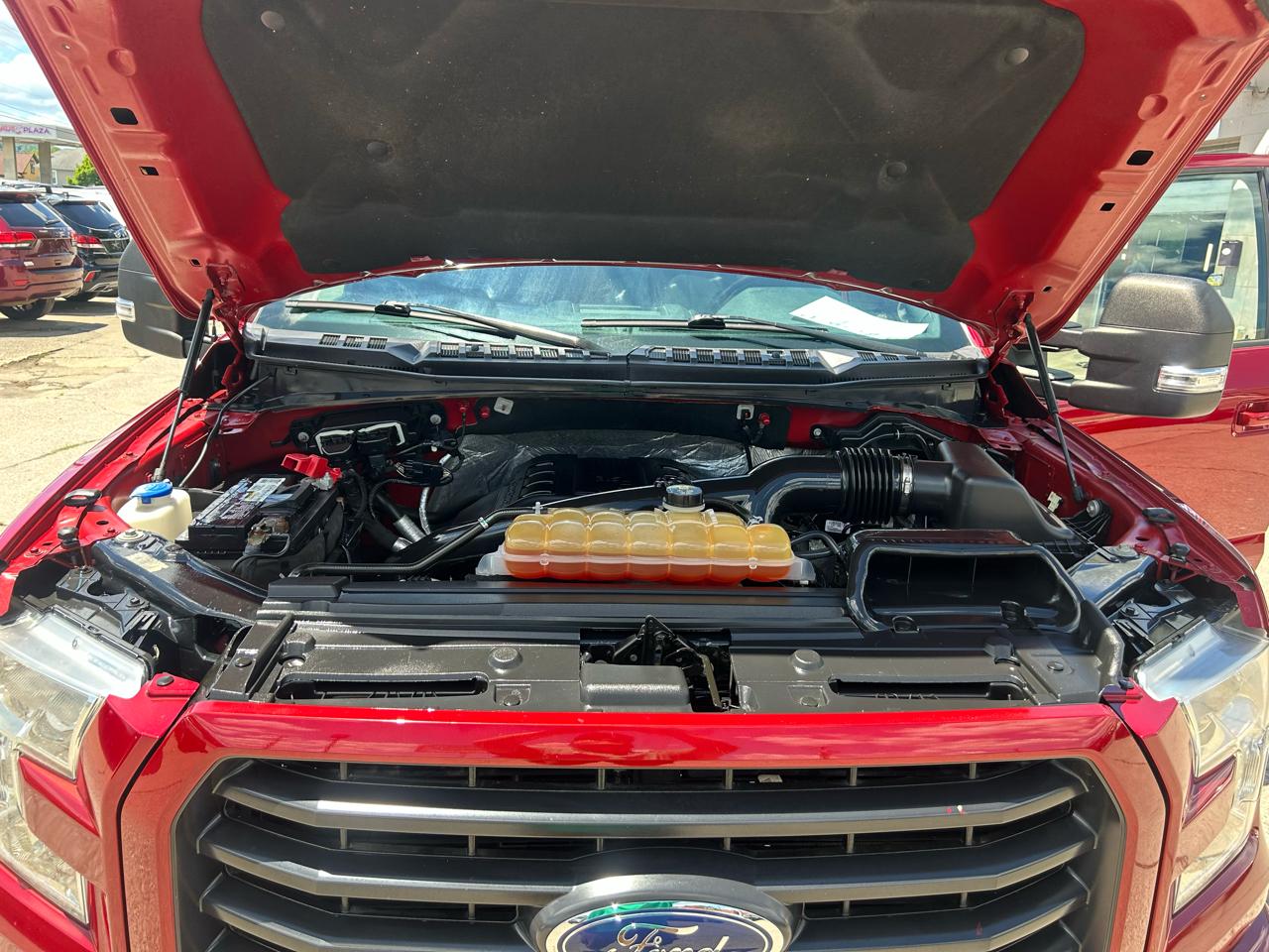 Ford F-150 XLT SuperCrew 5.5-ft. Bed 4WD 2016