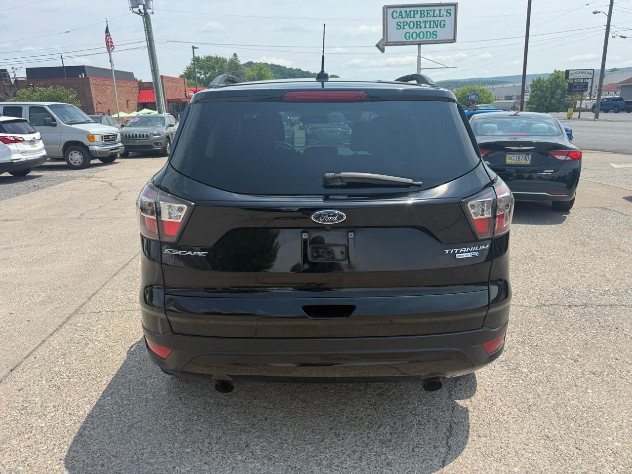 Ford Escape Titanium 4WD 2017