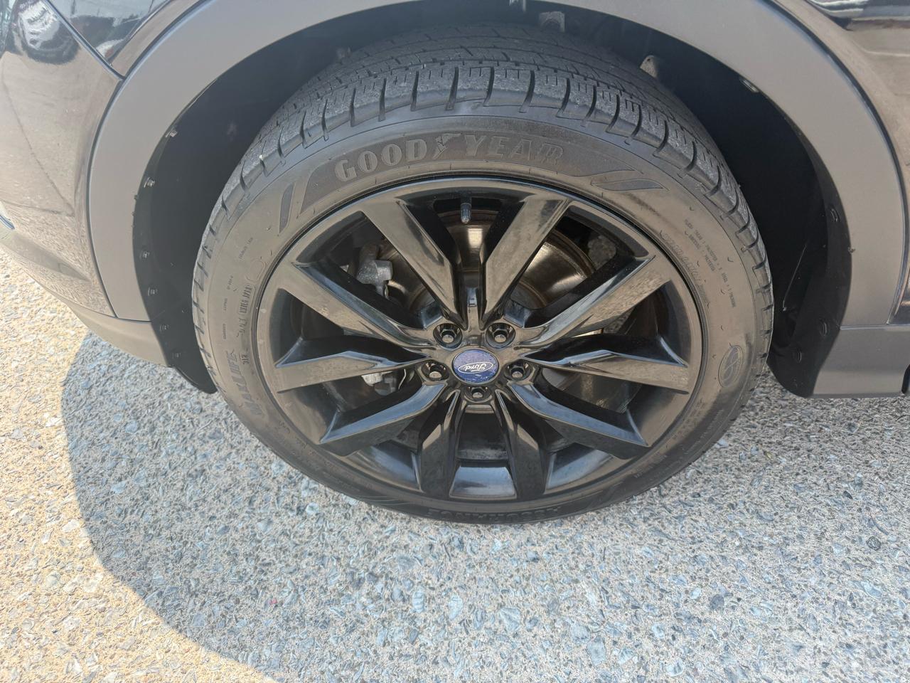 Ford Escape Titanium 4WD 2017