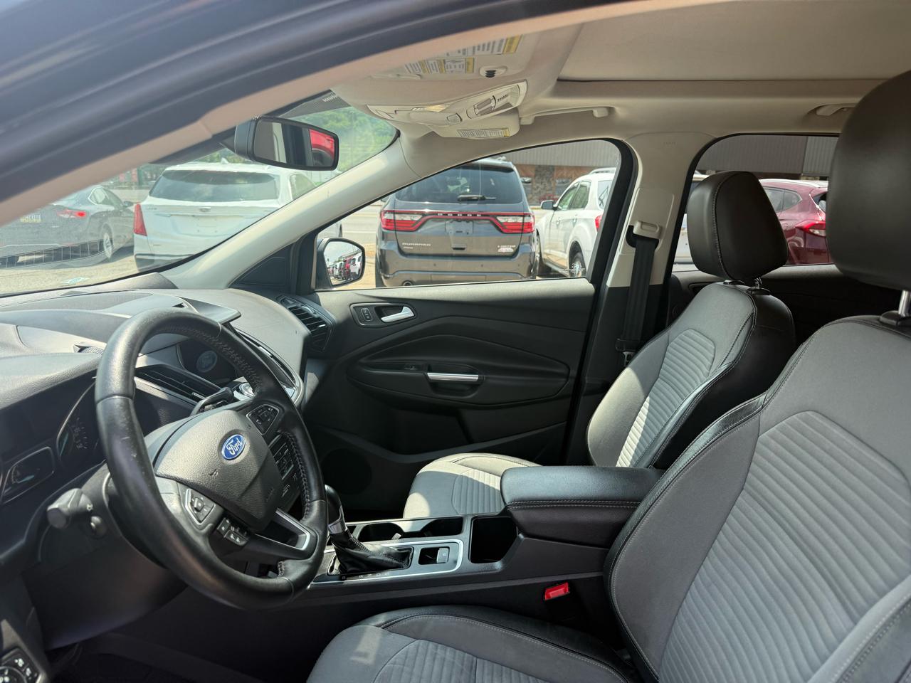 Ford Escape Titanium 4WD 2017