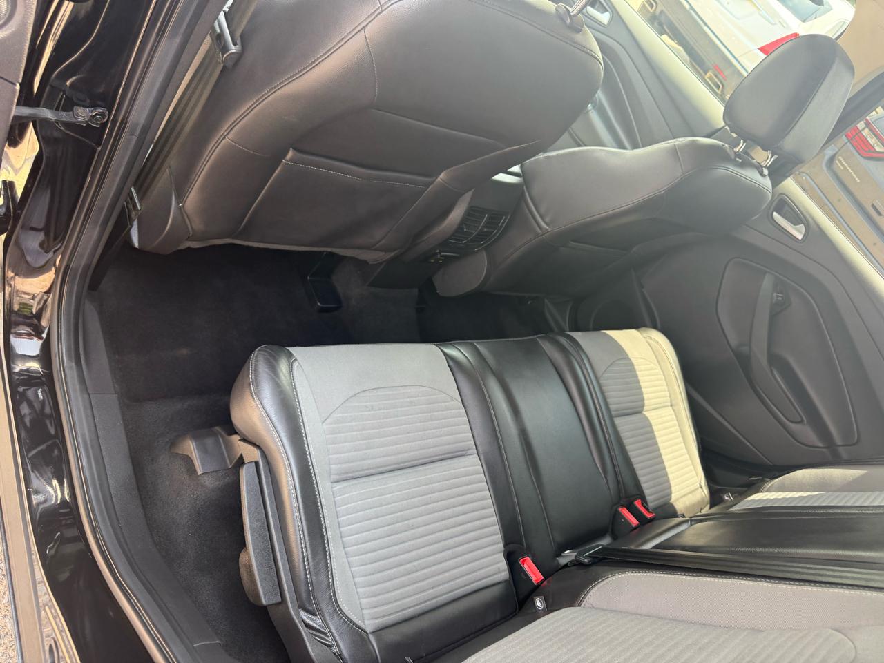 Ford Escape Titanium 4WD 2017