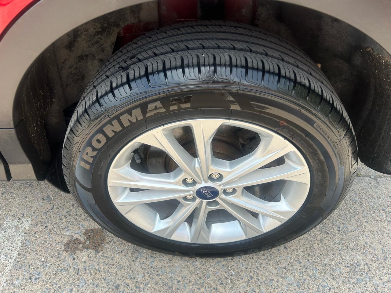 Ford Escape SEL 4WD 2018