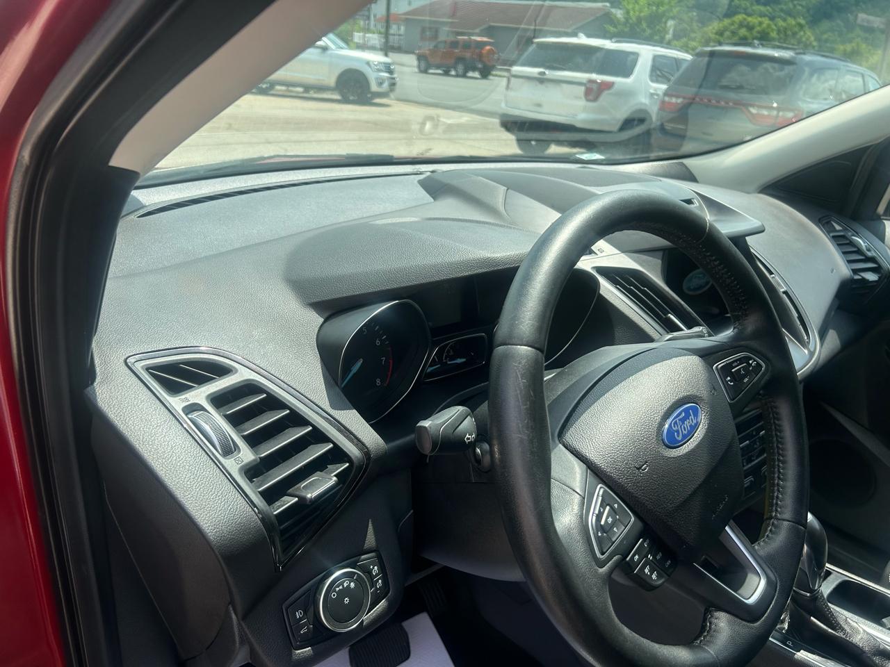 Ford Escape SEL 4WD 2018
