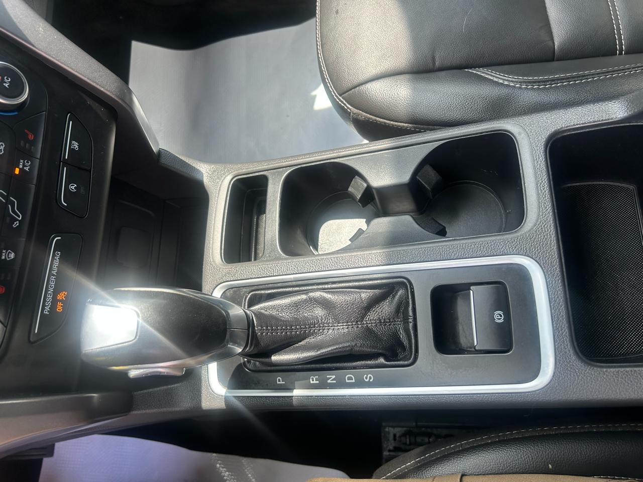 Ford Escape SEL 4WD 2018