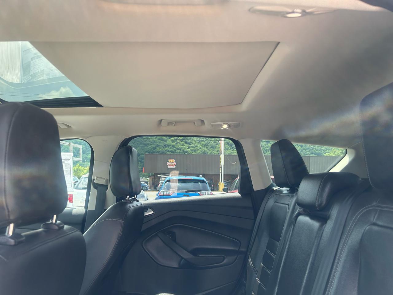 Ford Escape SEL 4WD 2018