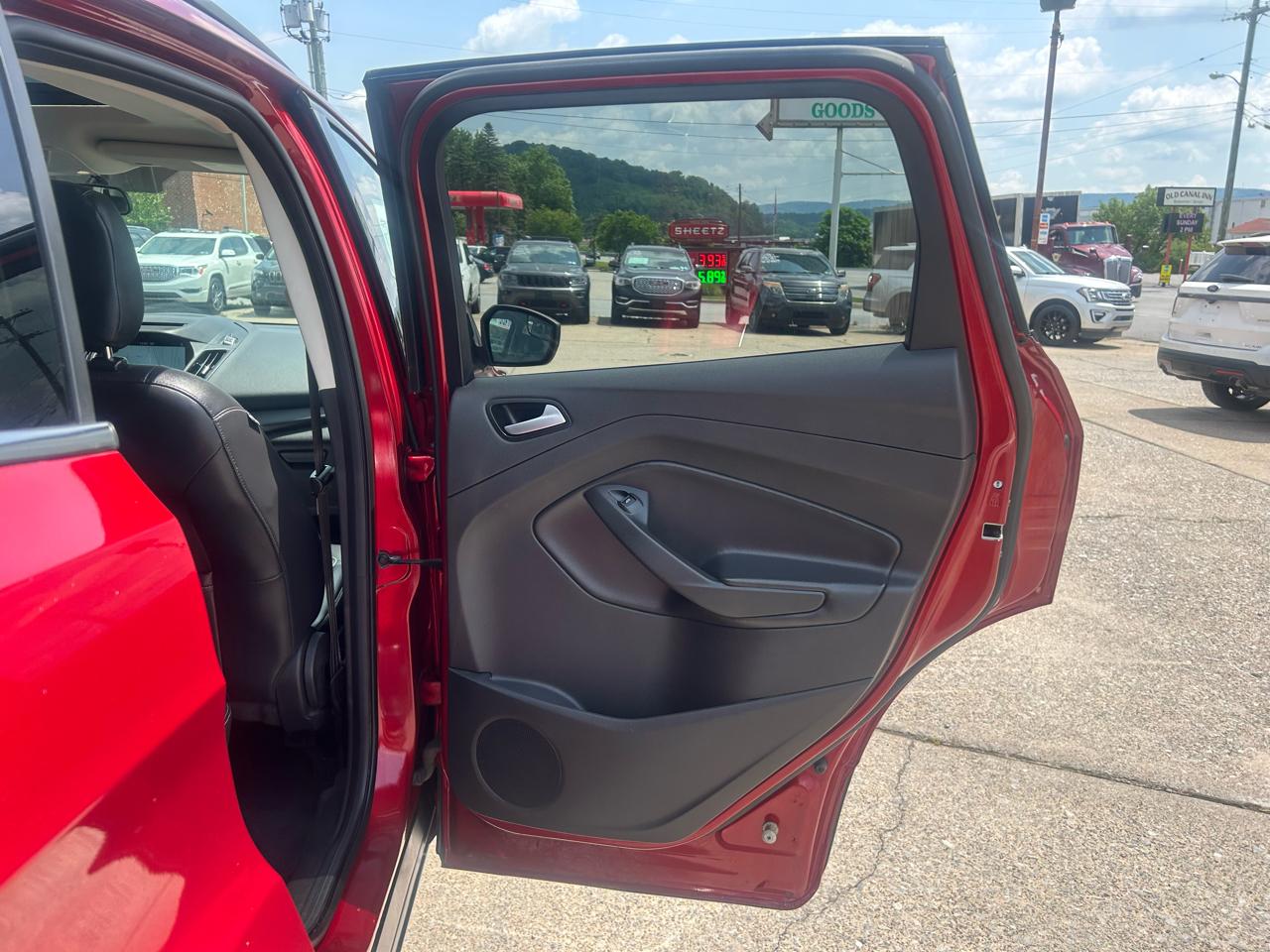 Ford Escape SEL 4WD 2018