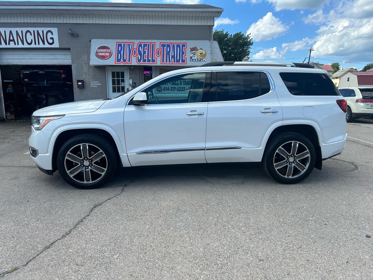 GMC Acadia Denali AWD 2017