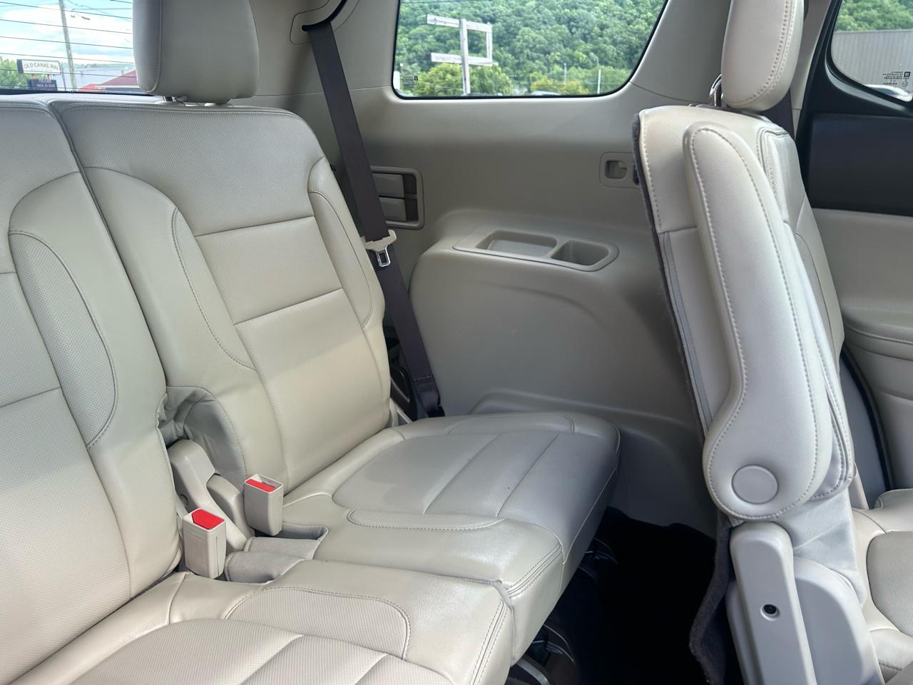 GMC Acadia Denali AWD 2017