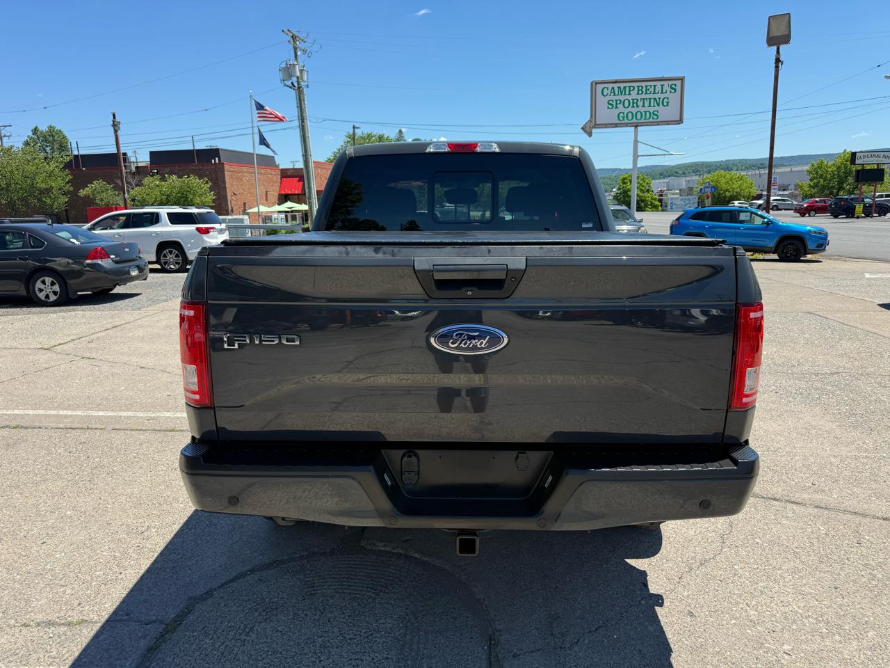 Ford F-150 XLT SuperCrew 5.5-ft. Bed 4WD 2016
