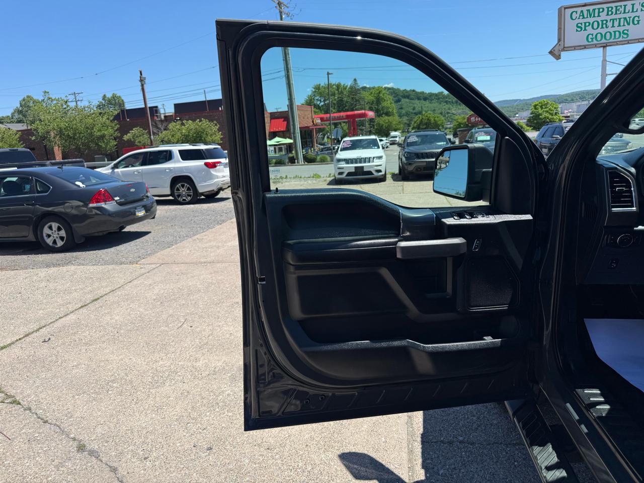 Ford F-150 XLT SuperCrew 5.5-ft. Bed 4WD 2016
