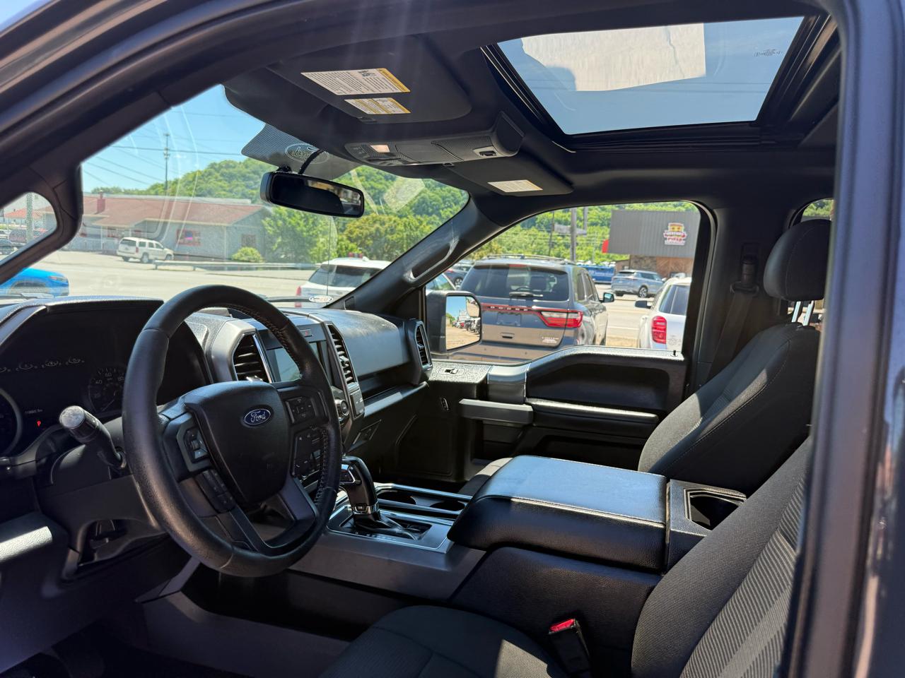 Ford F-150 XLT SuperCrew 5.5-ft. Bed 4WD 2016