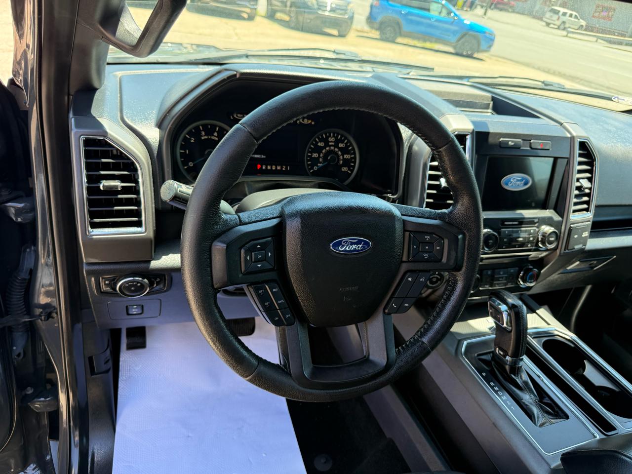 Ford F-150 XLT SuperCrew 5.5-ft. Bed 4WD 2016