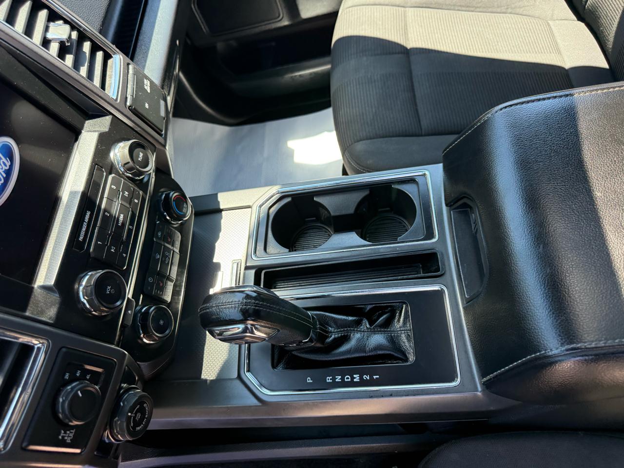 Ford F-150 XLT SuperCrew 5.5-ft. Bed 4WD 2016
