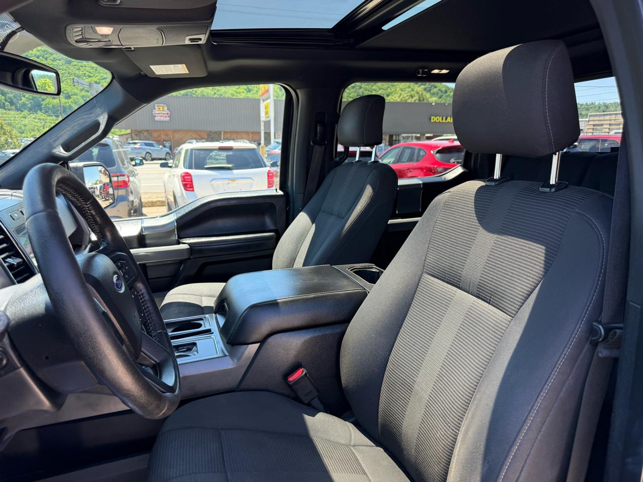 Ford F-150 XLT SuperCrew 5.5-ft. Bed 4WD 2016