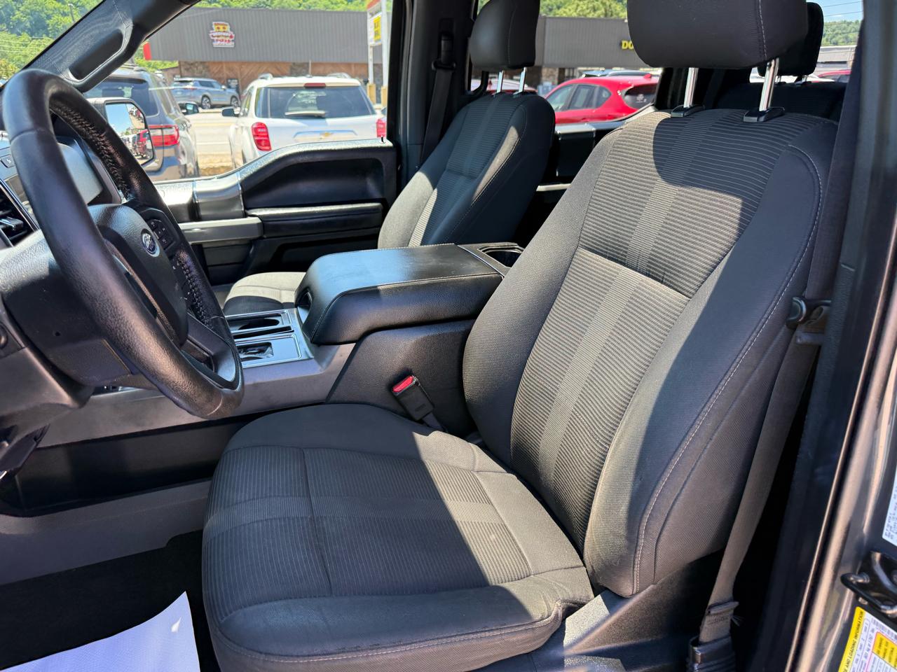 Ford F-150 XLT SuperCrew 5.5-ft. Bed 4WD 2016