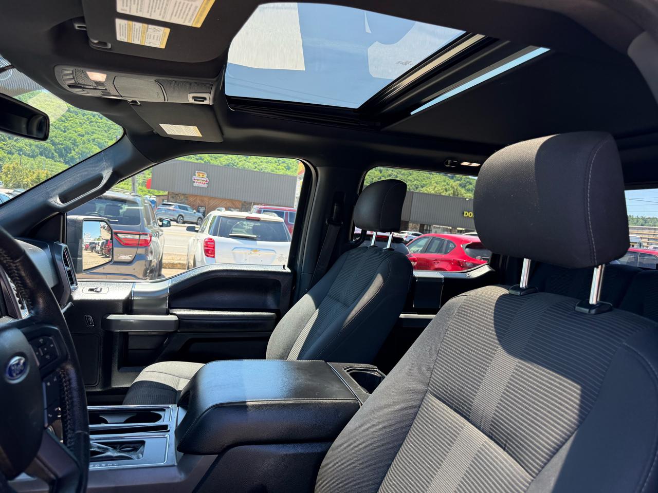 Ford F-150 XLT SuperCrew 5.5-ft. Bed 4WD 2016