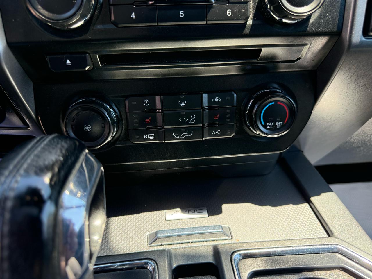 Ford F-150 XLT SuperCrew 5.5-ft. Bed 4WD 2016