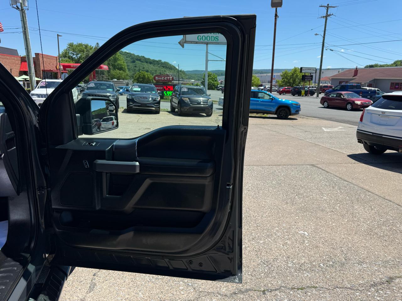 Ford F-150 XLT SuperCrew 5.5-ft. Bed 4WD 2016