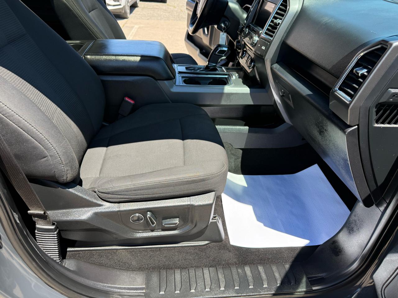 Ford F-150 XLT SuperCrew 5.5-ft. Bed 4WD 2016