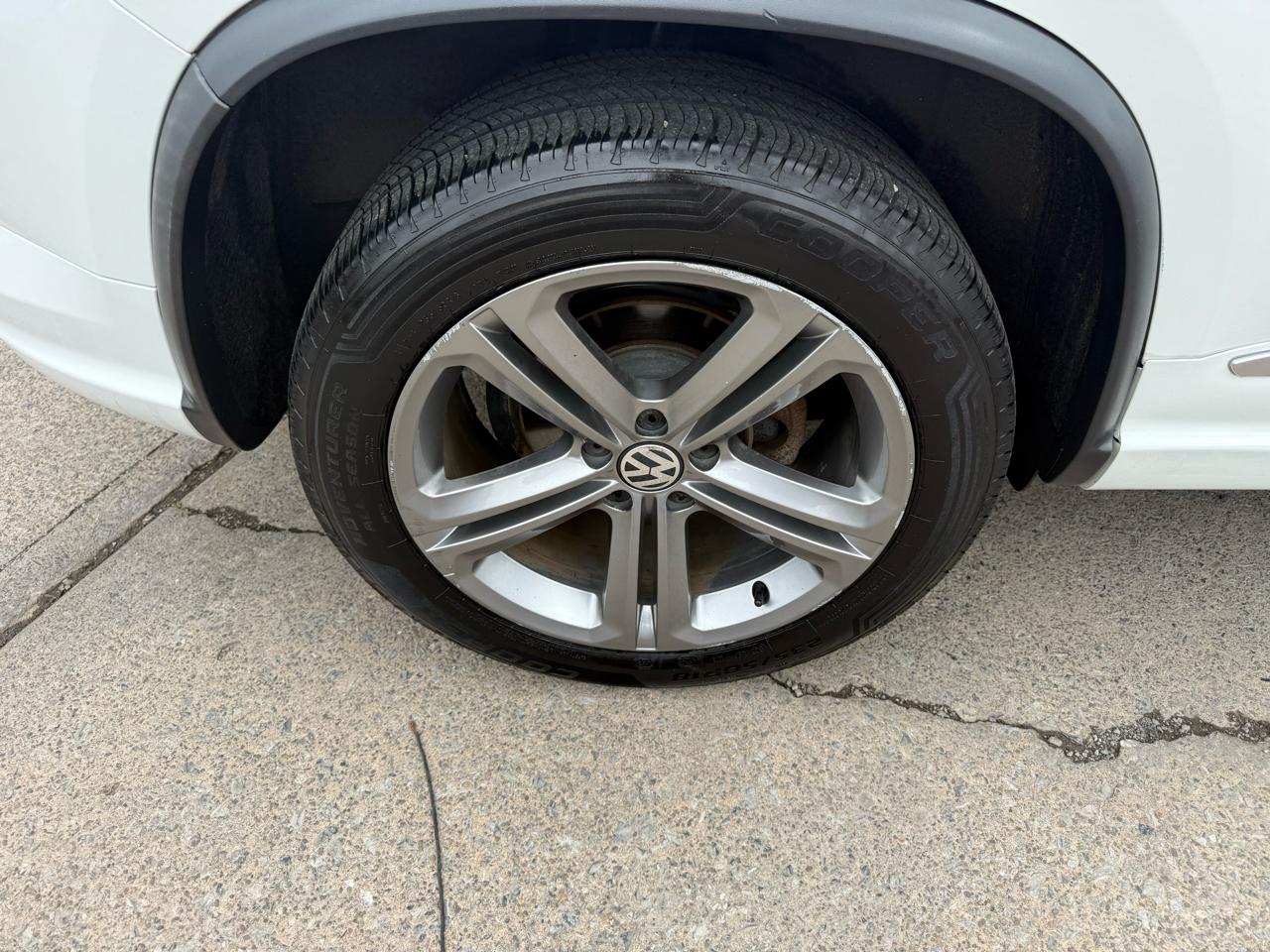 Volkswagen Tiguan Sport 4Motion 2017