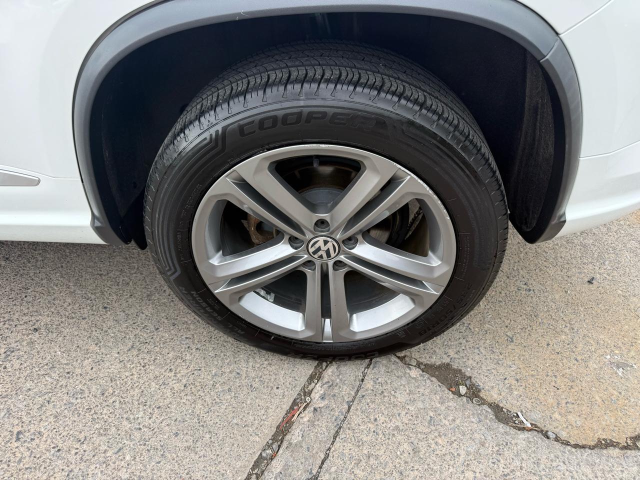 Volkswagen Tiguan Sport 4Motion 2017