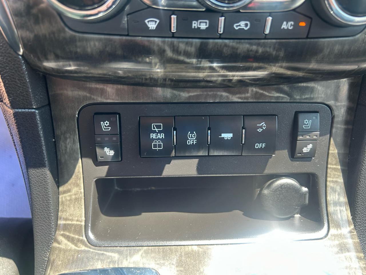 Buick Enclave AWD 4dr Premium 2014