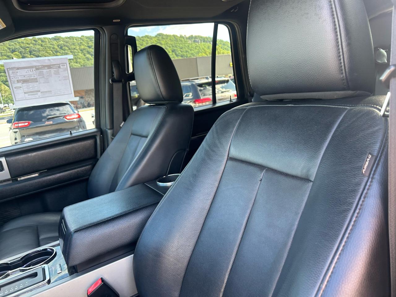 Ford Expedition 4WD 4dr Limited 2015