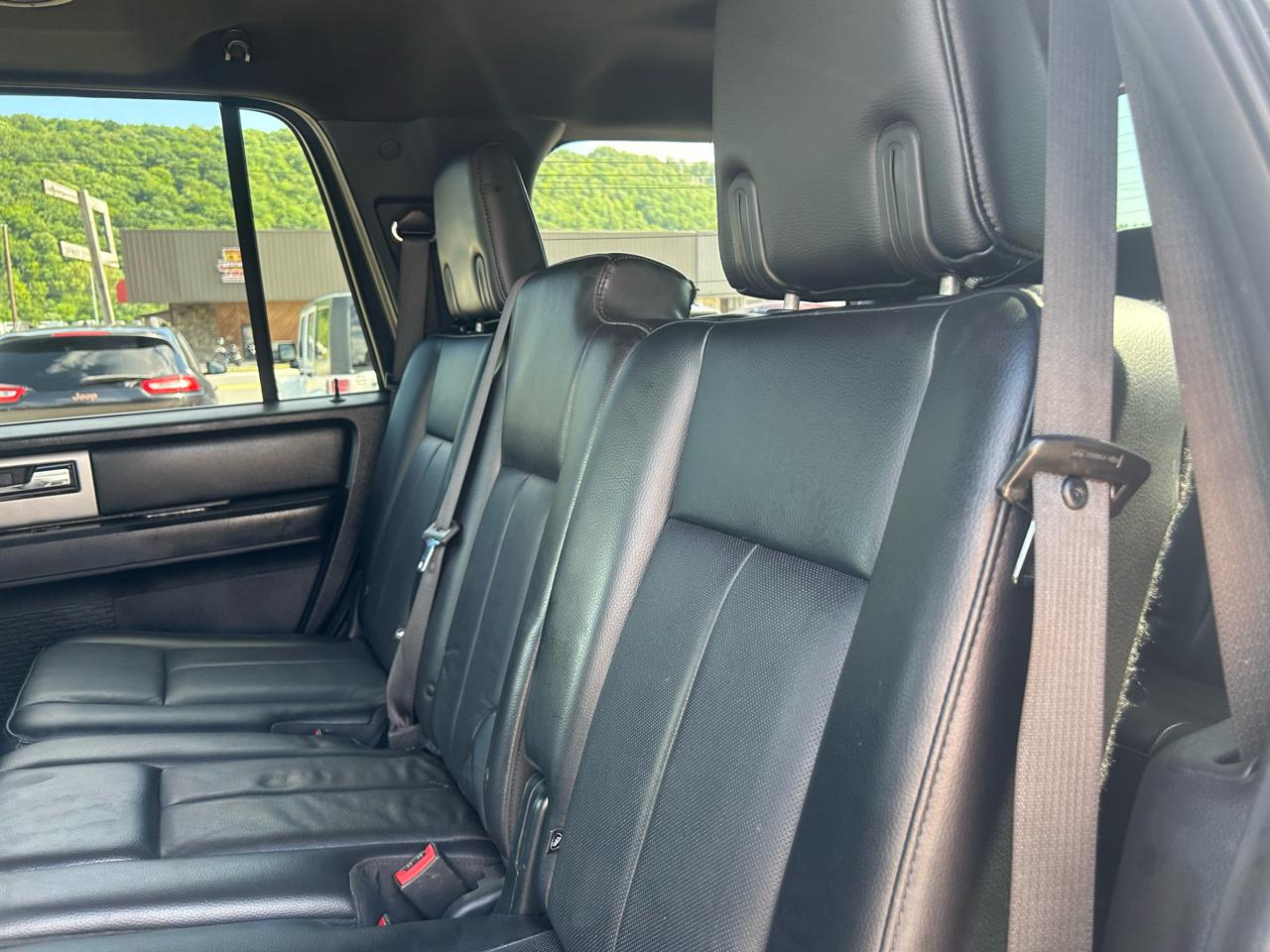Ford Expedition 4WD 4dr Limited 2015