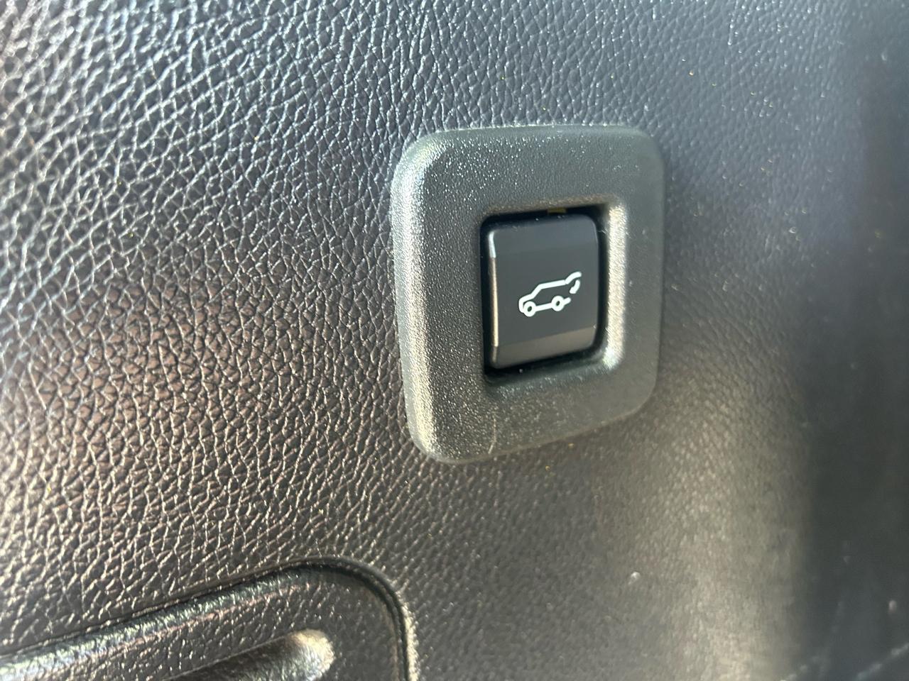 Ford Expedition 4WD 4dr Limited 2015