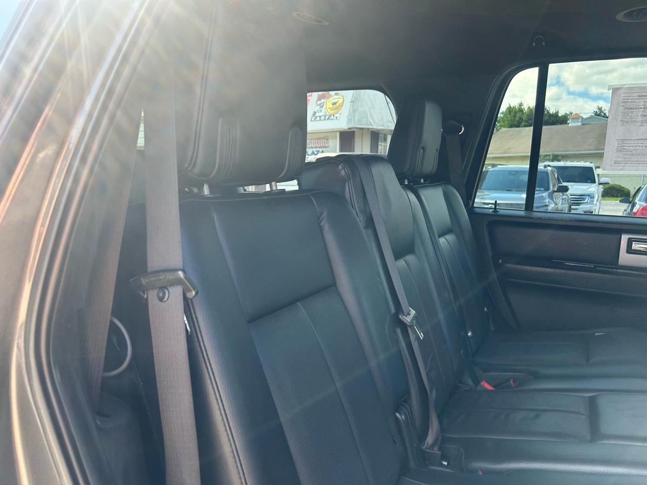 Ford Expedition 4WD 4dr Limited 2015