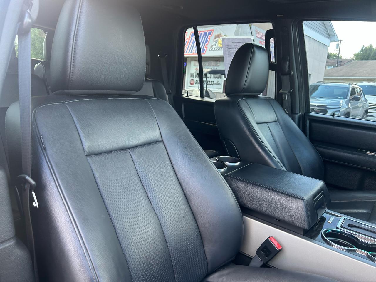 Ford Expedition 4WD 4dr Limited 2015