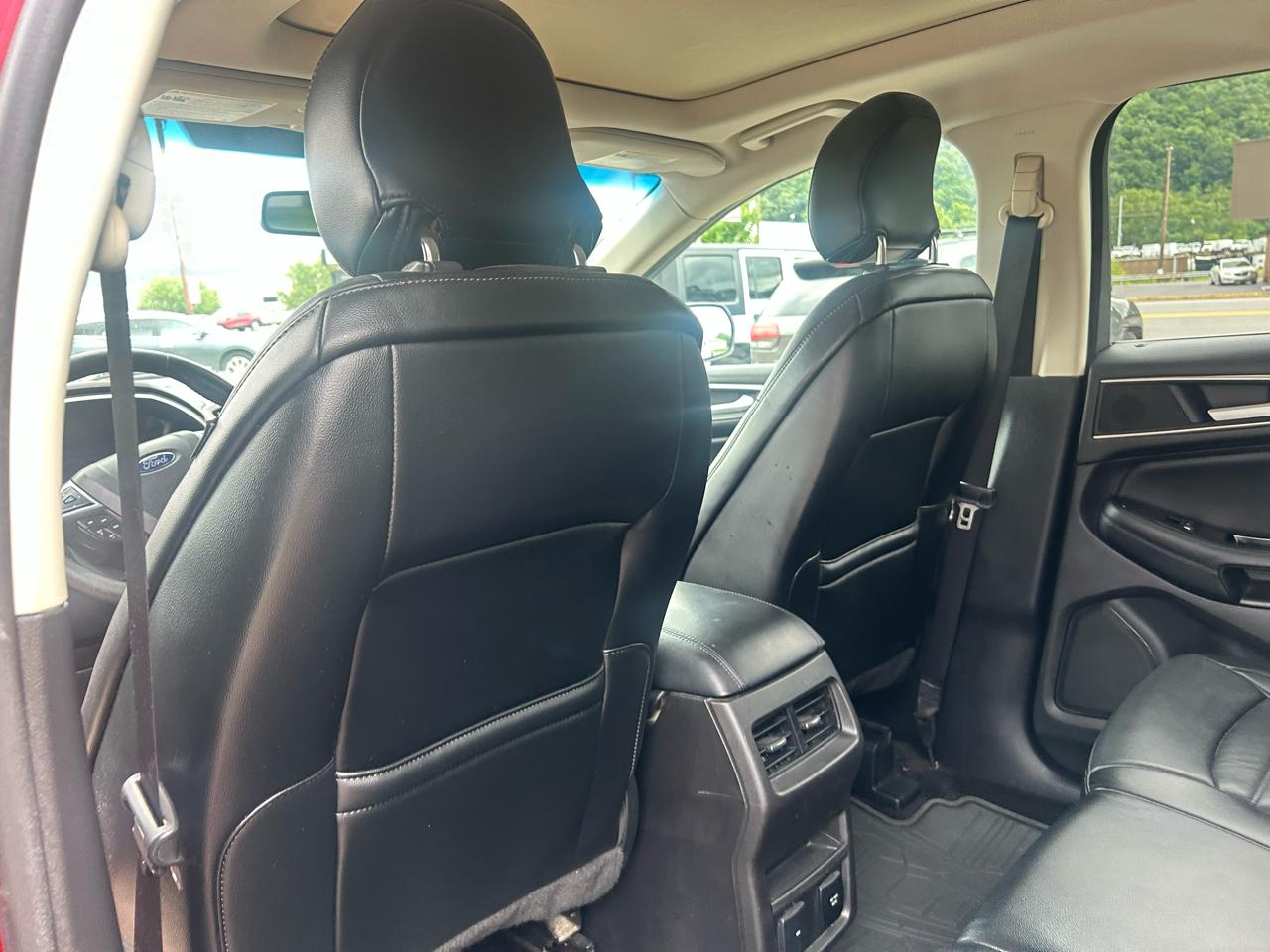 Ford Edge 4dr SEL AWD 2016