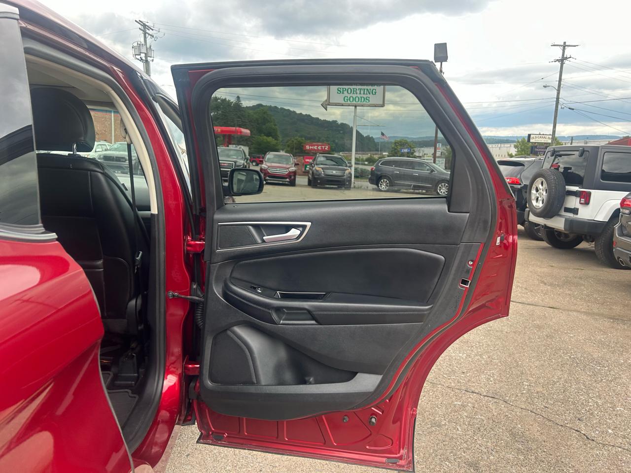 Ford Edge 4dr SEL AWD 2016