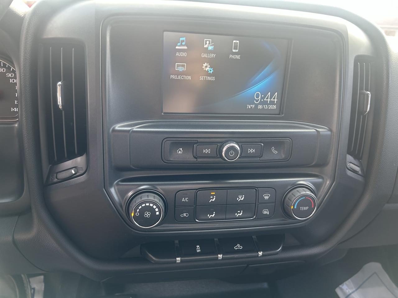 Chevrolet Silverado 1500 4WD Double Cab 143.5" Custom 2016