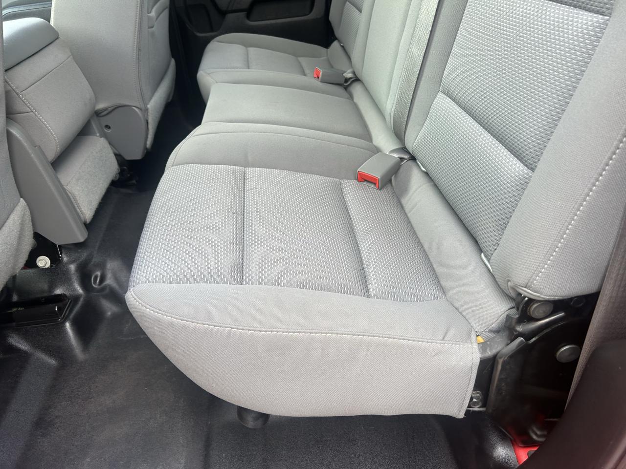 Chevrolet Silverado 1500 4WD Double Cab 143.5" Custom 2016