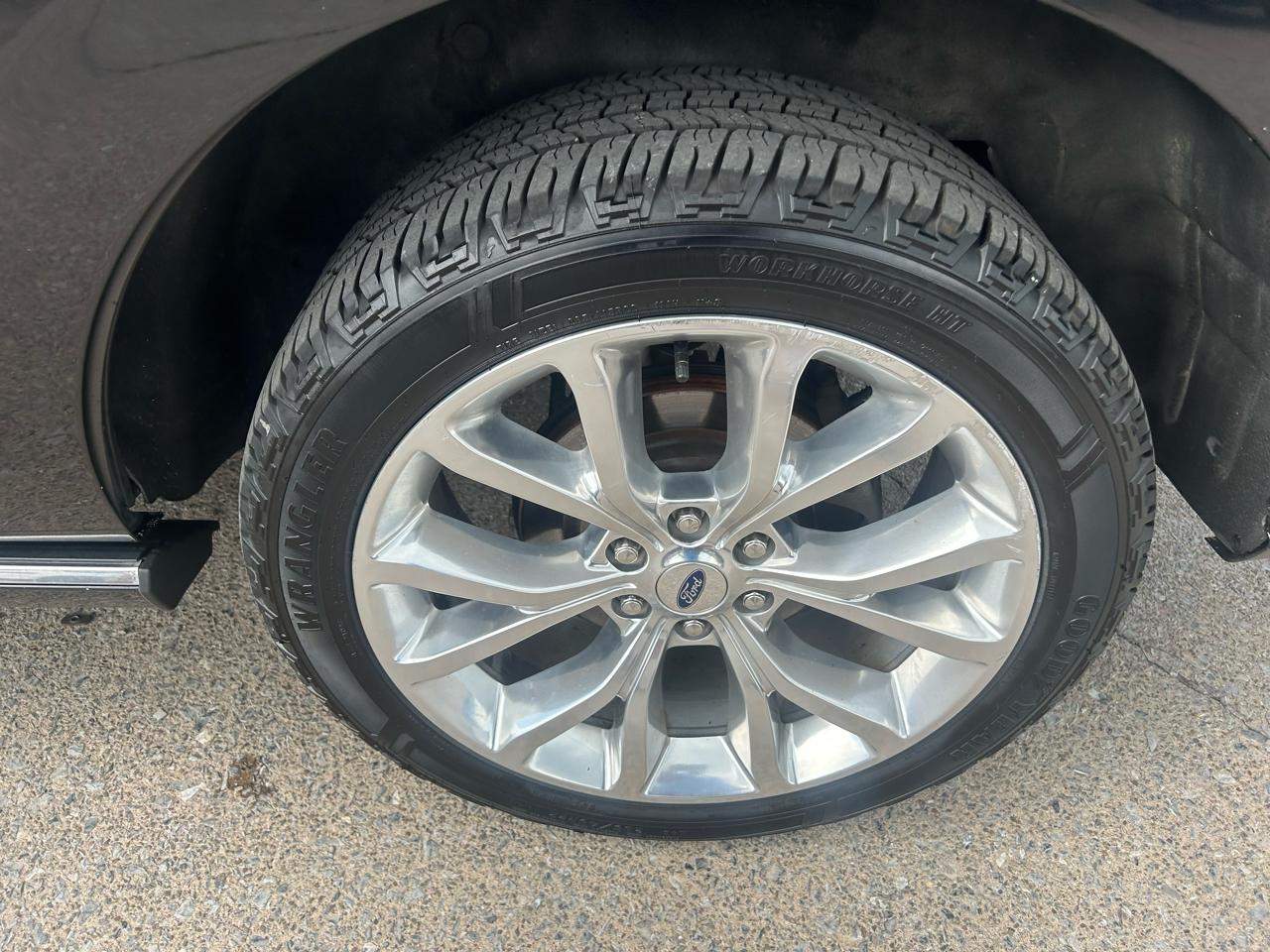 Ford Expedition Platinum 4x4 2019
