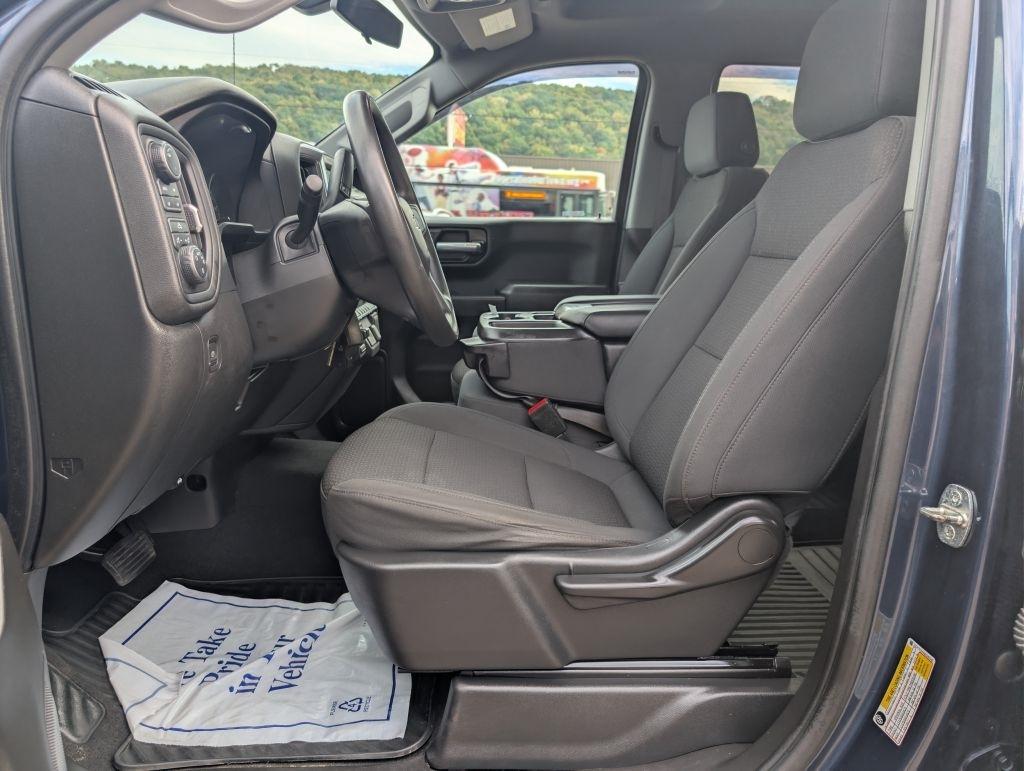 GMC Sierra 1500 4WD Crew Cab 143.5" SLT 2017