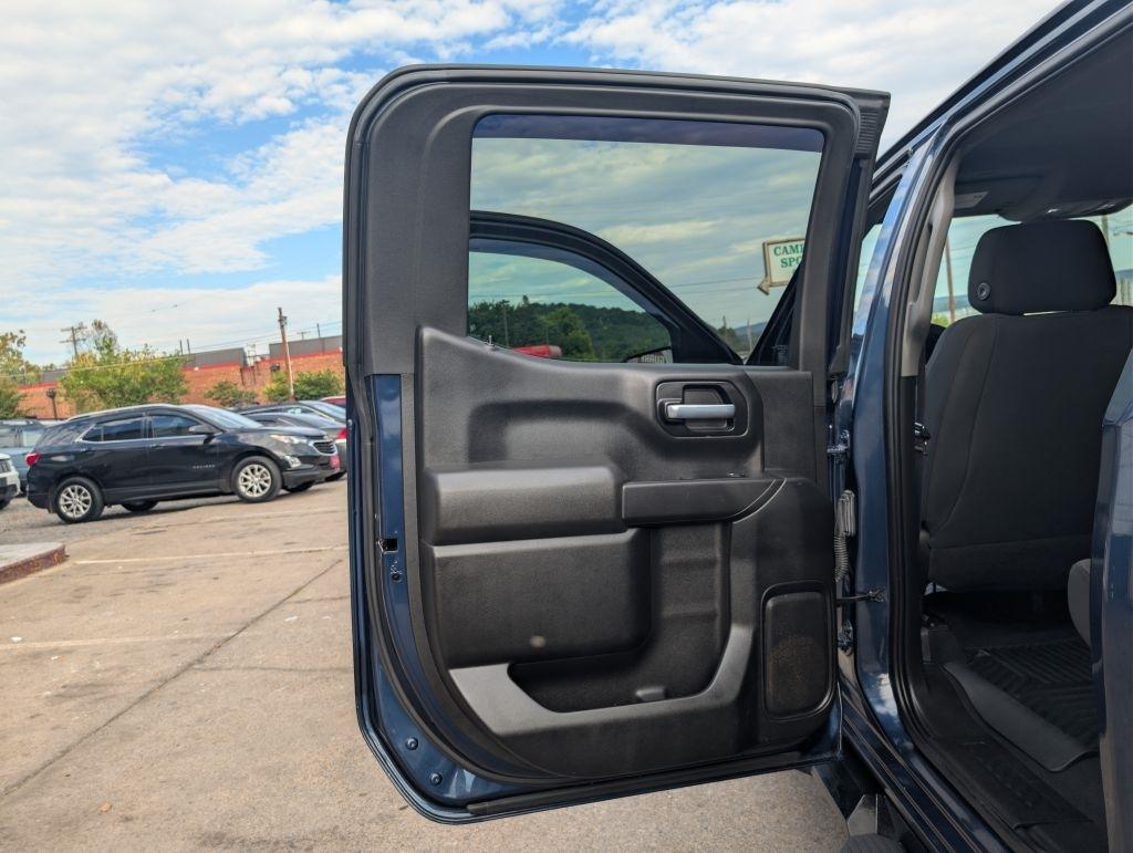 GMC Sierra 1500 4WD Crew Cab 143.5" SLT 2017