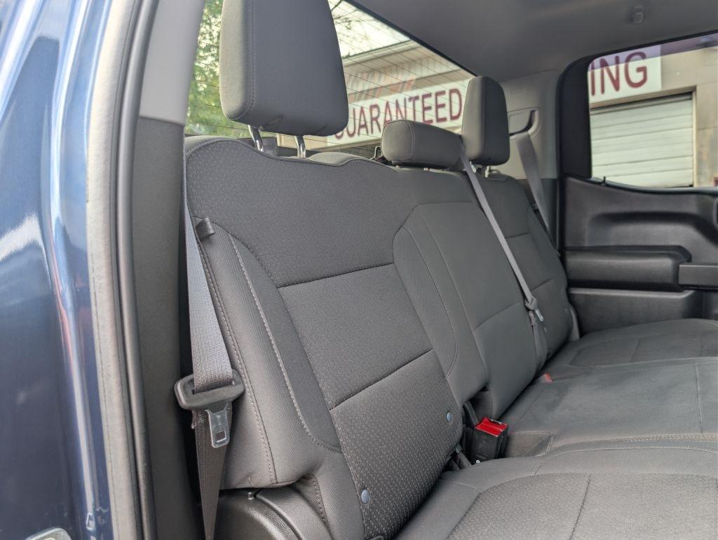 GMC Sierra 1500 4WD Crew Cab 143.5" SLT 2017