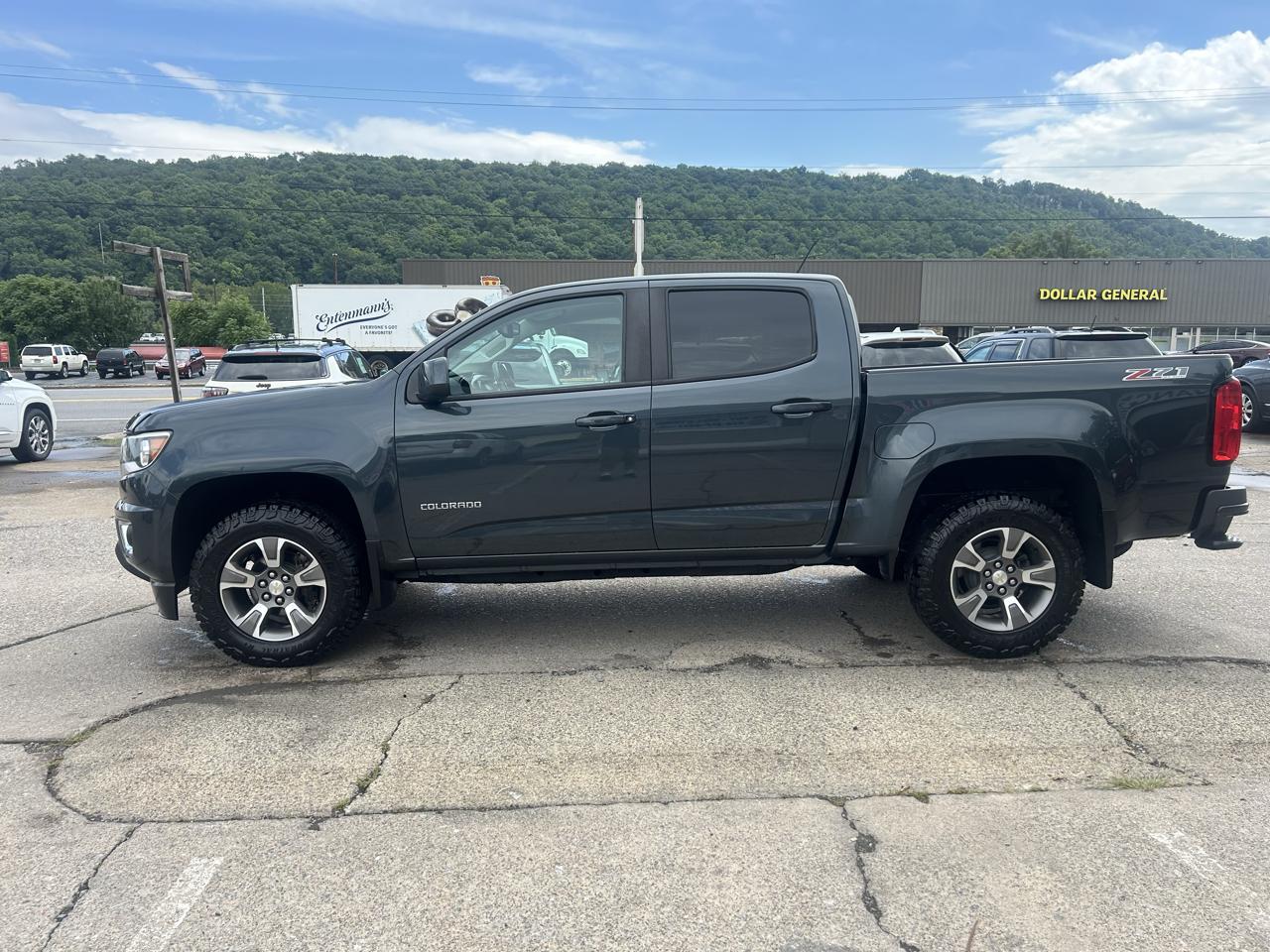 Chevrolet Colorado 4WD Crew Cab 128.3" Z71 2017
