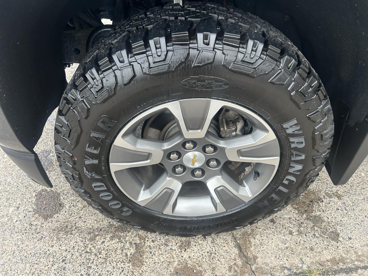 Chevrolet Colorado 4WD Crew Cab 128.3" Z71 2017