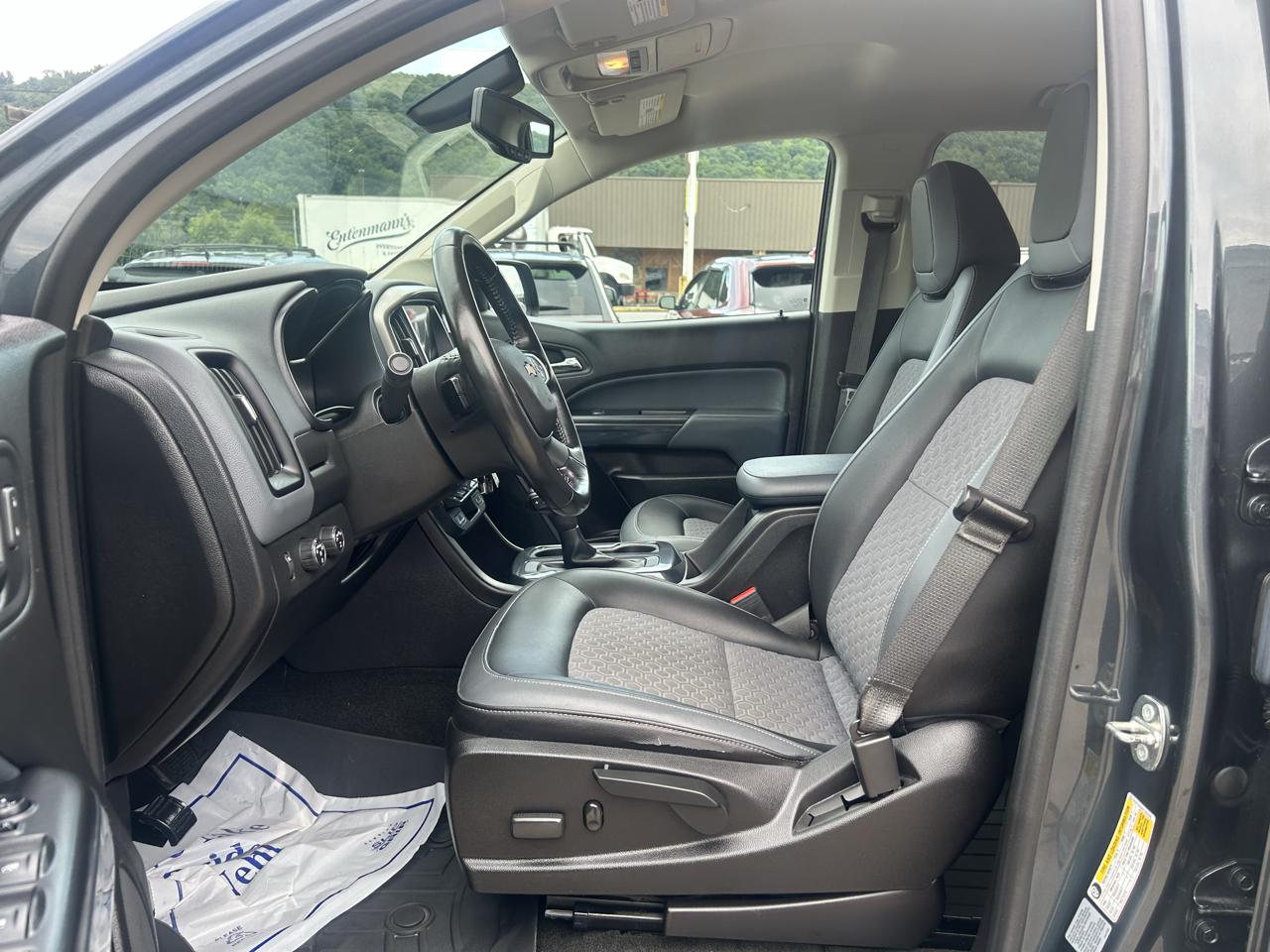 Chevrolet Colorado 4WD Crew Cab 128.3" Z71 2017