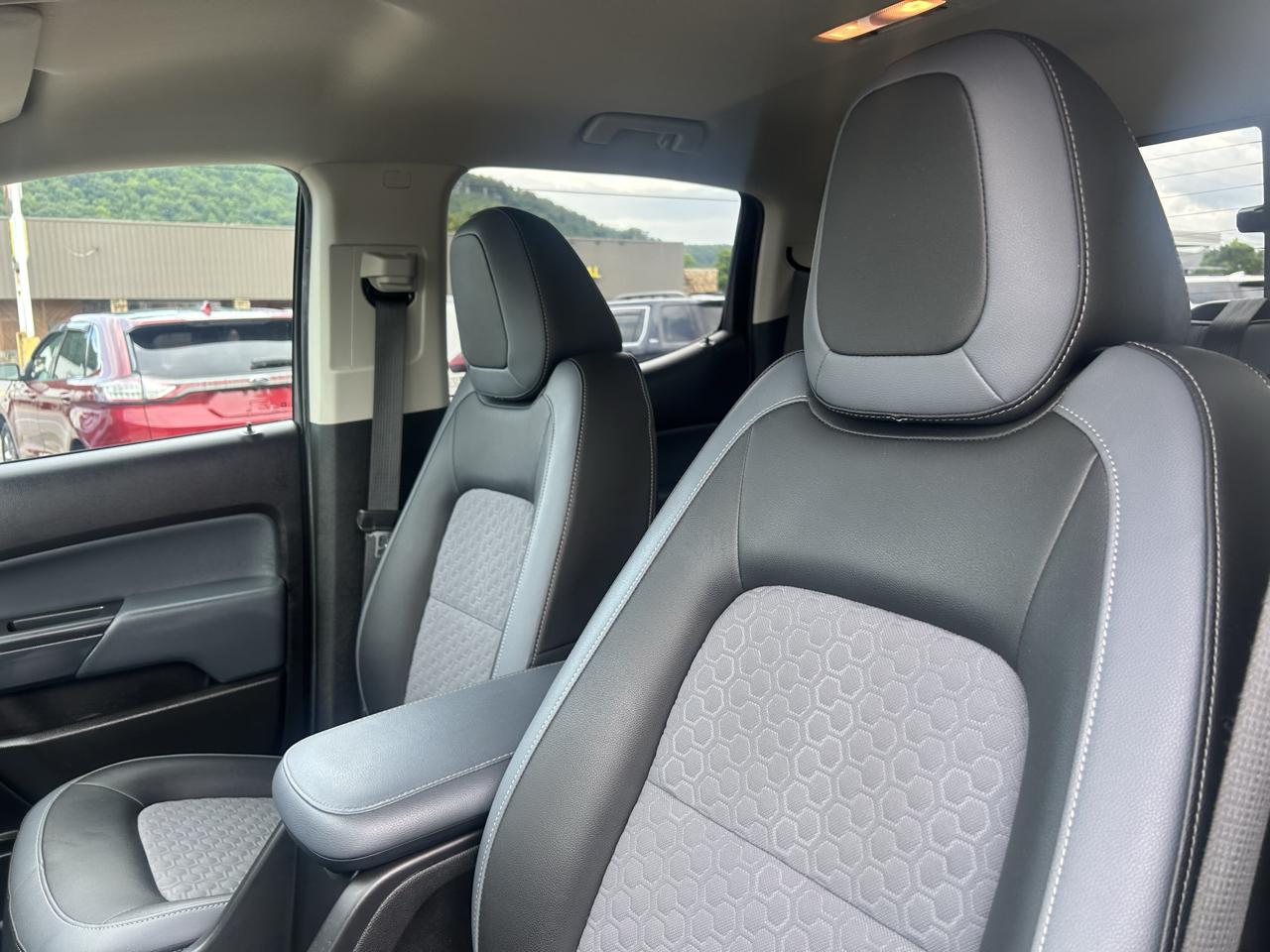 Chevrolet Colorado 4WD Crew Cab 128.3" Z71 2017