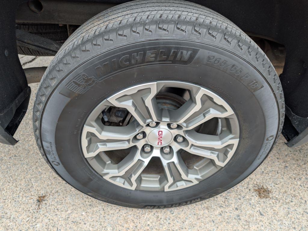 GMC Sierra 1500 4WD Double Cab 147" SLE 2019