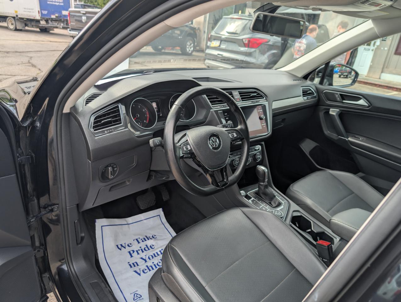 Volkswagen Tiguan 2.0T SEL 4MOTION 2018