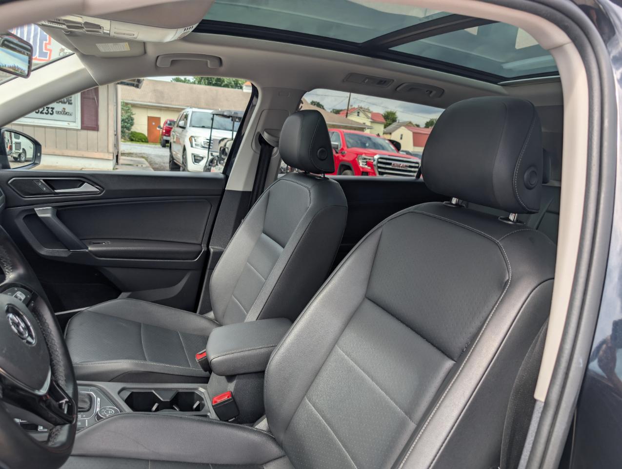 Volkswagen Tiguan 2.0T SEL 4MOTION 2018