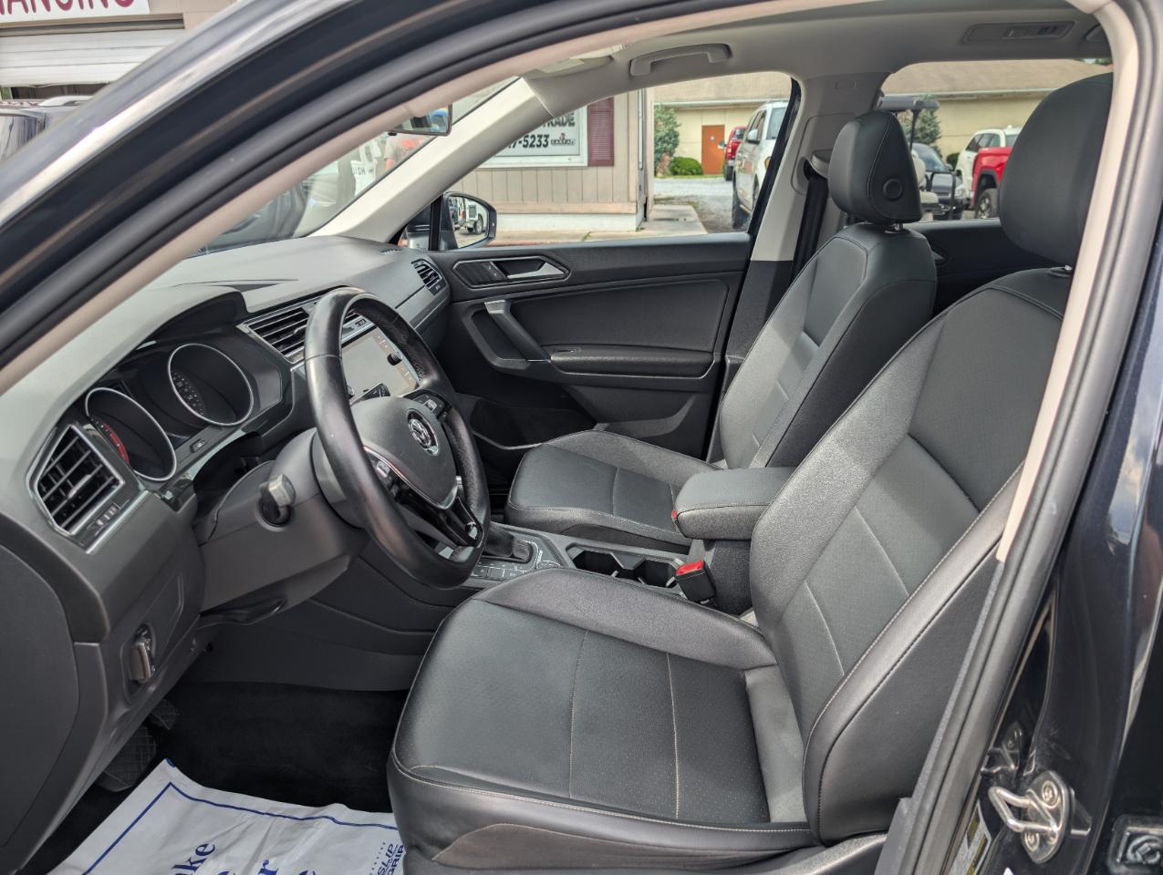 Volkswagen Tiguan 2.0T SEL 4MOTION 2018
