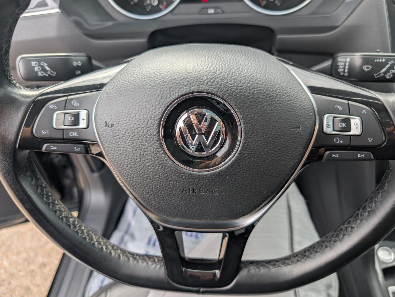 Volkswagen Tiguan 2.0T SEL 4MOTION 2018