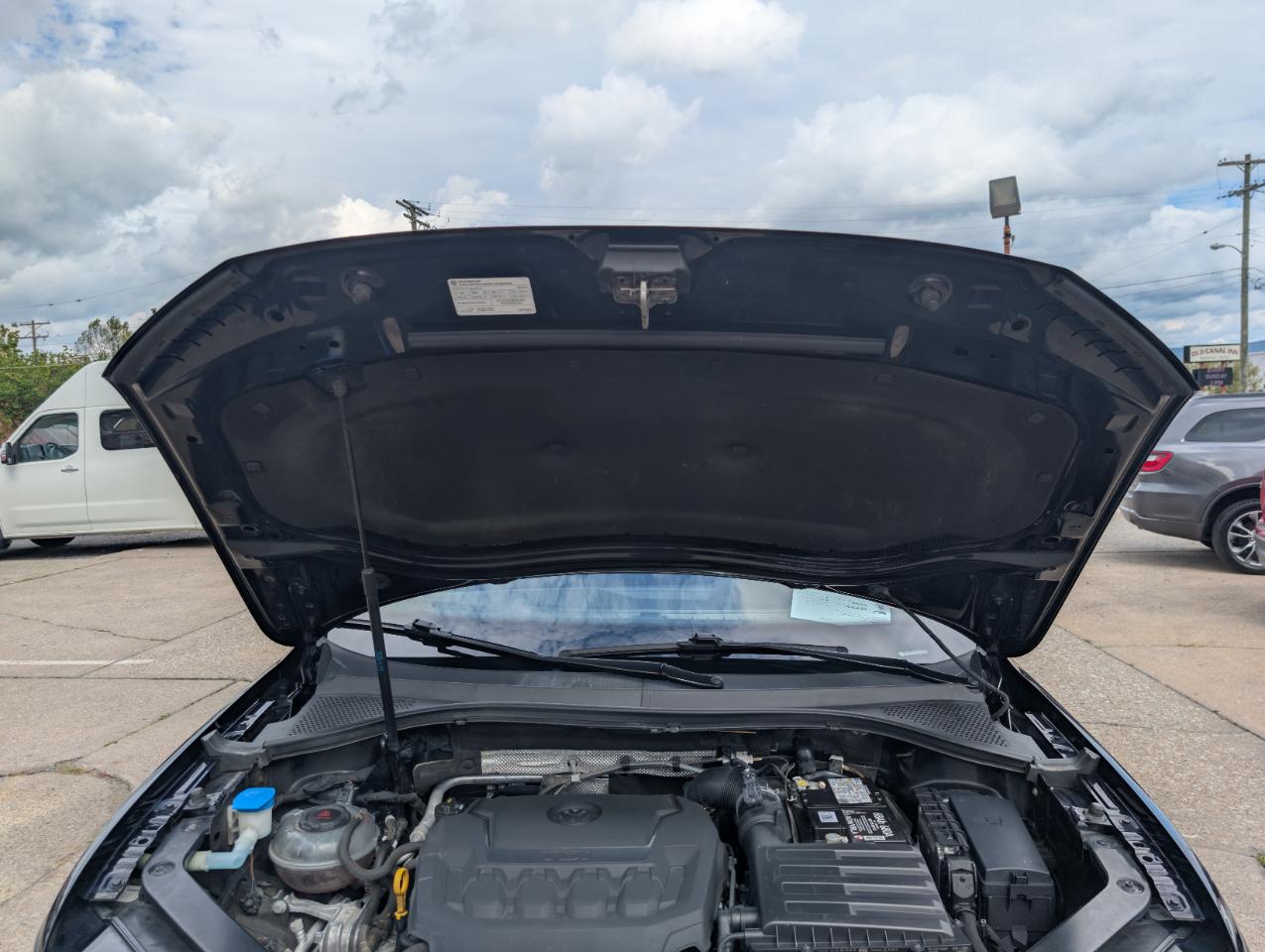 Volkswagen Tiguan 2.0T SEL 4MOTION 2018
